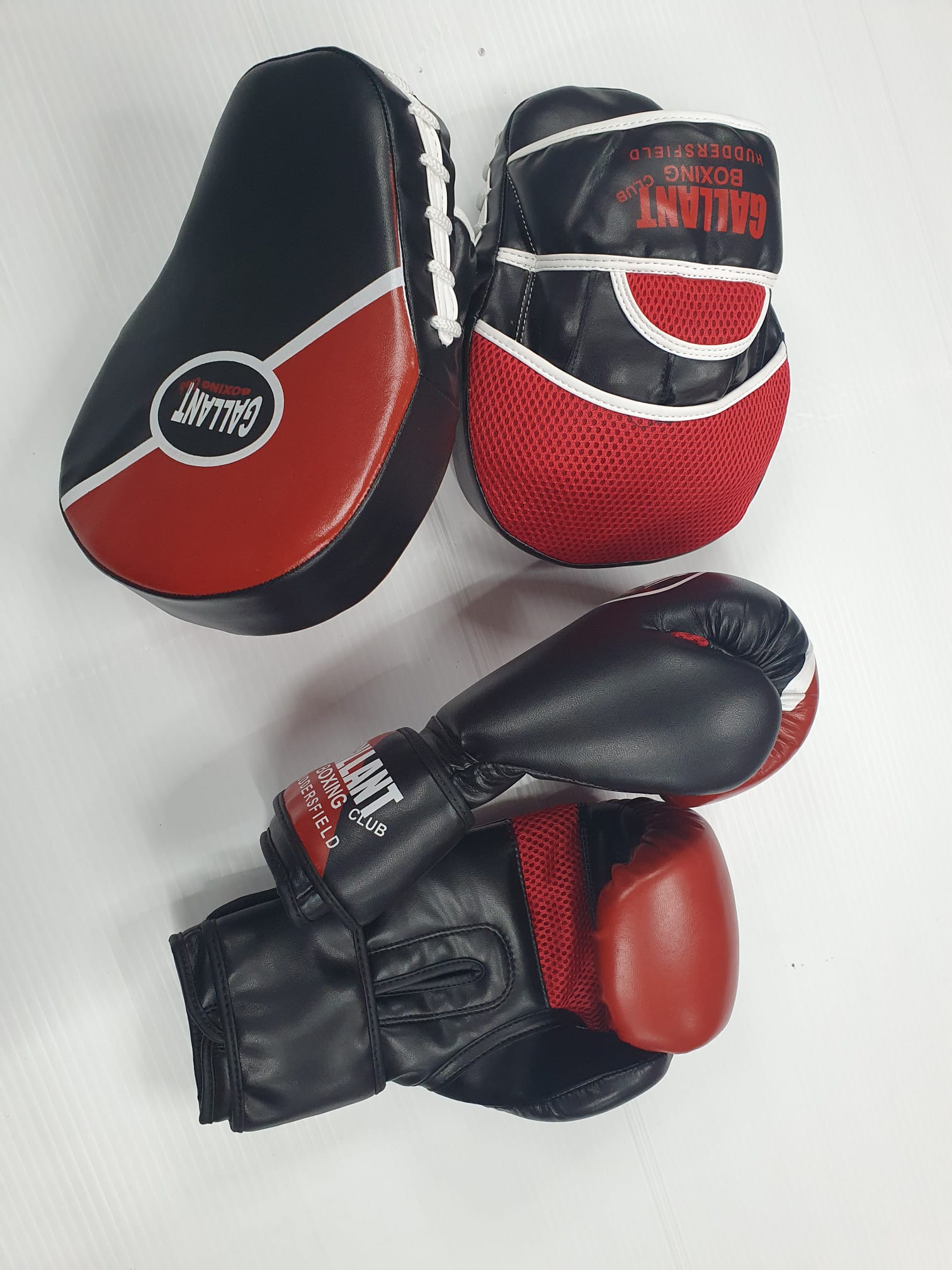 Gallant Boxing Gloves And Pads For Training, Sparring - Image 4